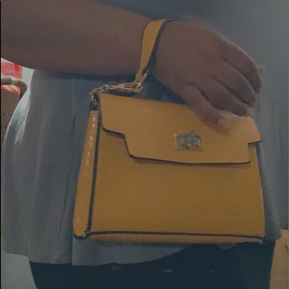 Handbag - Picture 4 of 4